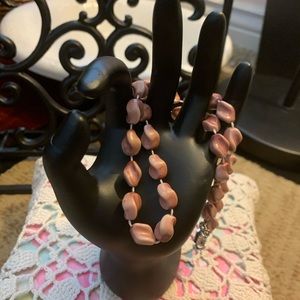 Rose Pink Glass Necklace  VINTAGE!!        NWOT